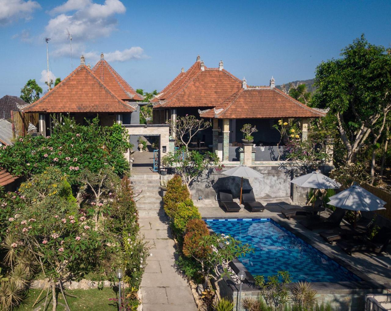 Villa Amari By Wizzela Batumadeg Экстерьер фото